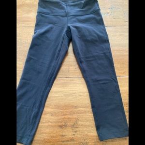 Cropped Lululemon leggings